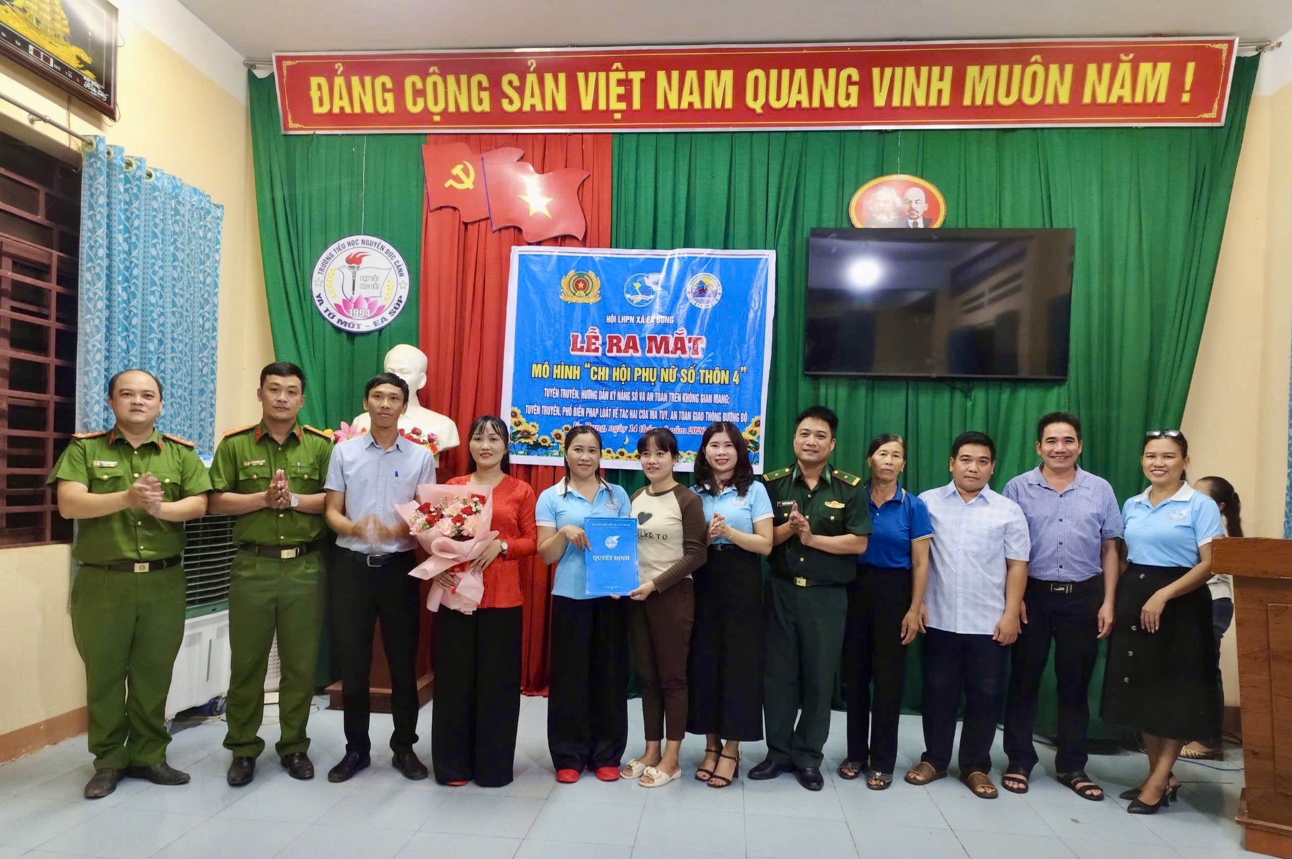 Ra mắt mô hình " Chi hội phụ nữ số thôn 4"